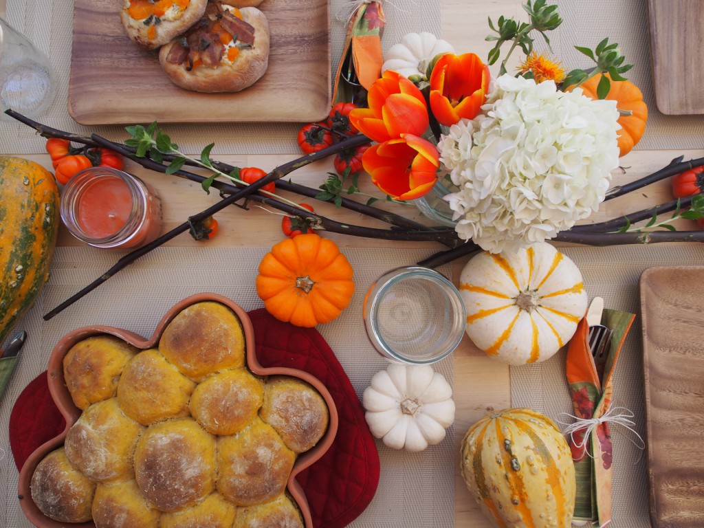 Easy Pumpkin bread recipe for Thanksgiving