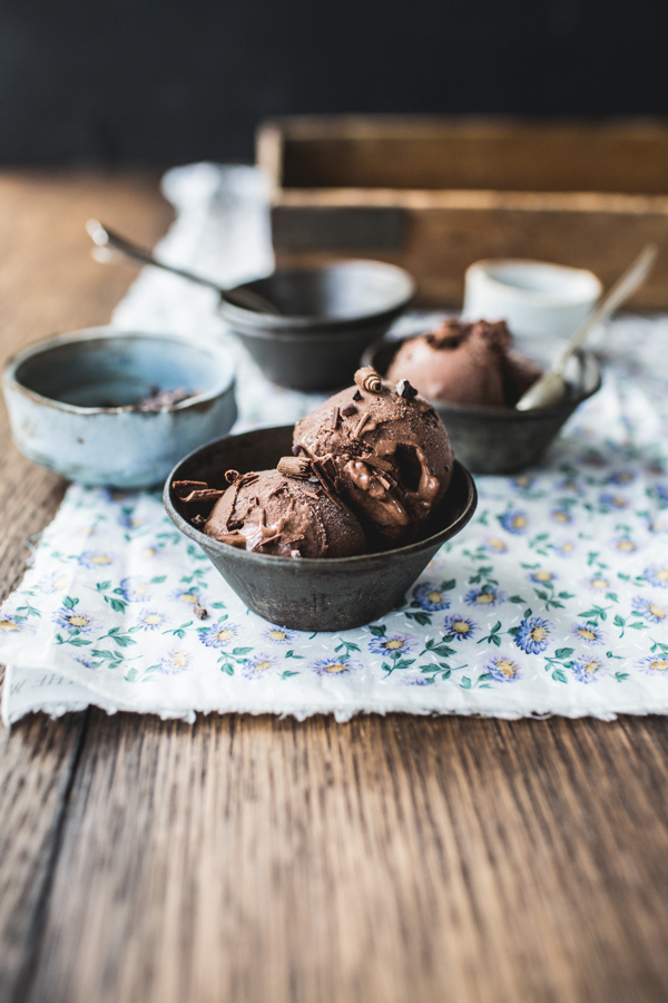 Chocolate-Chia-Ice-Cream-036